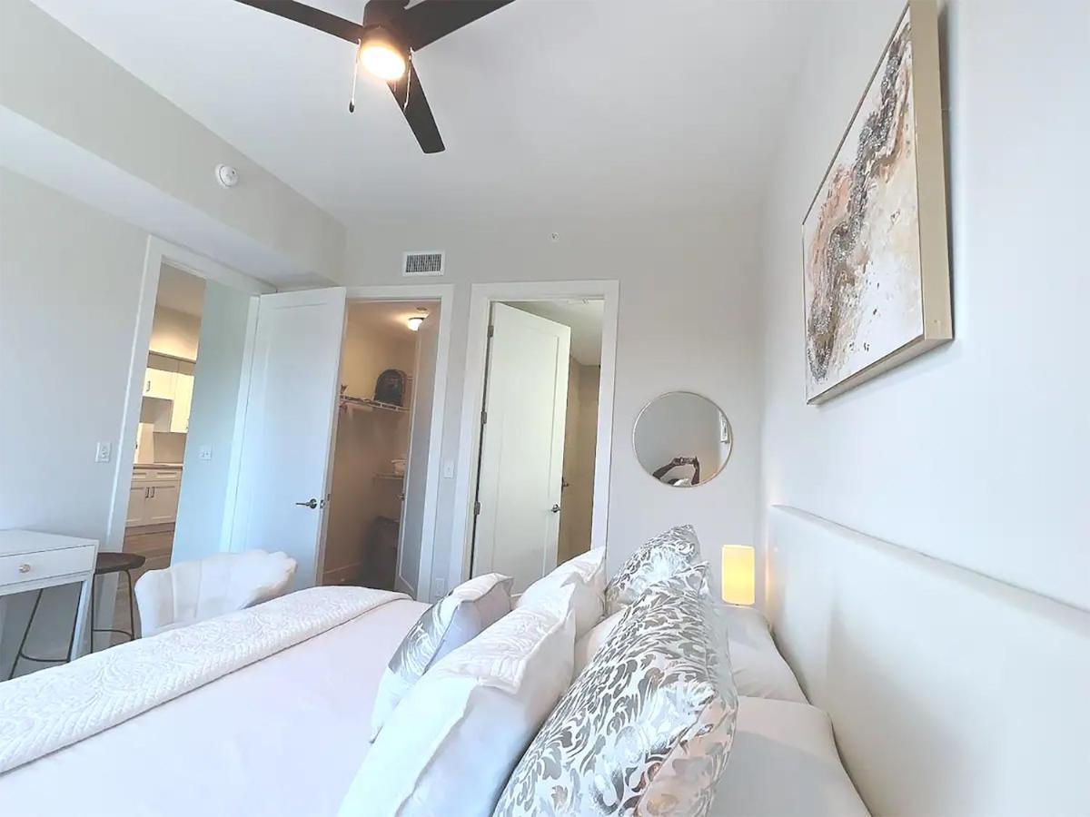 וסט פאלם ביץ' Lux Property Great For 1 To 8 Guests-Family Trip ,5Beds 2Rooms Staycation With Gym And Ev, Proximity To Downtown And Beaches מראה חיצוני תמונה