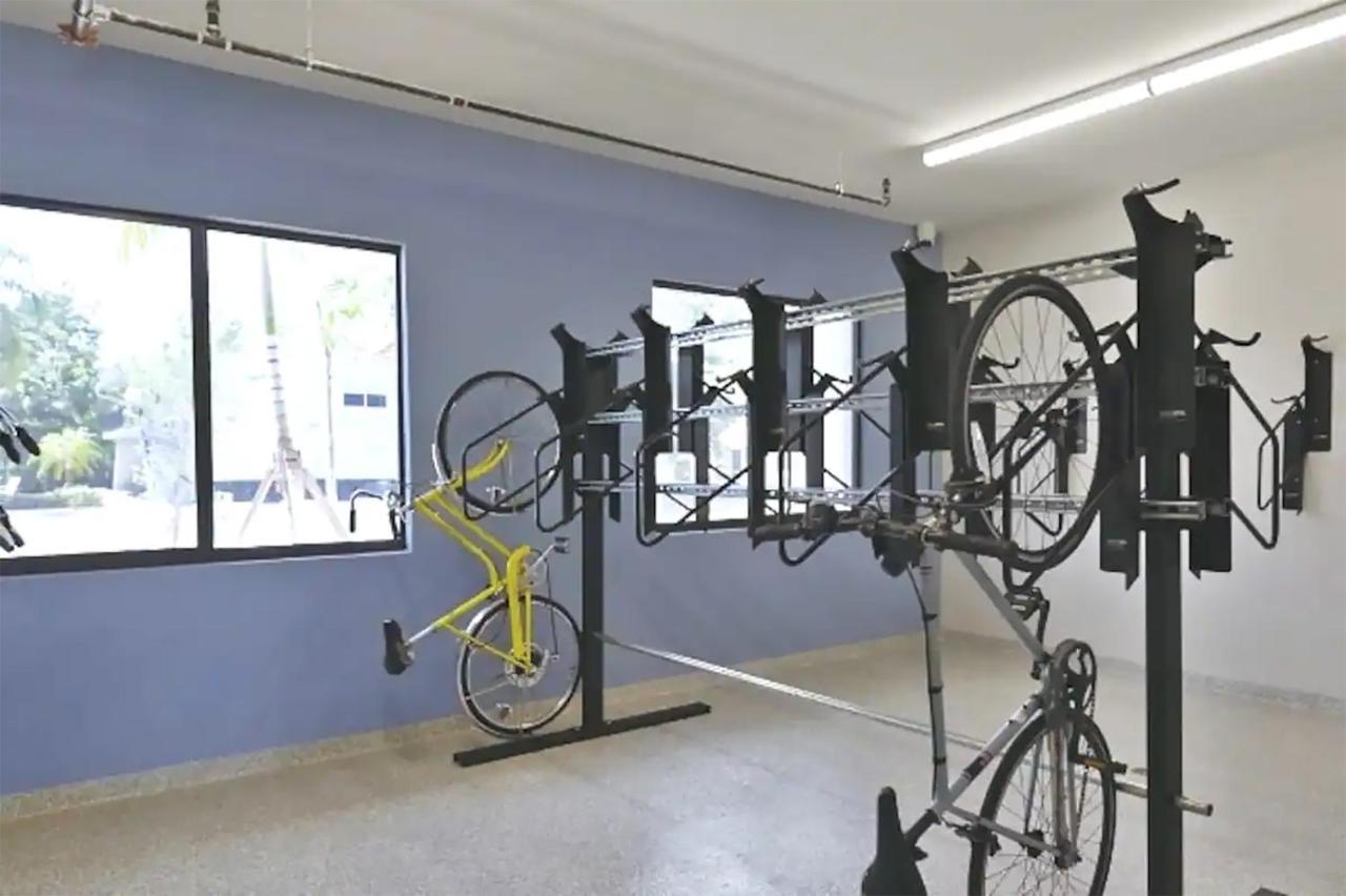 וסט פאלם ביץ' Lux Property Great For 1 To 8 Guests-Family Trip ,5Beds 2Rooms Staycation With Gym And Ev, Proximity To Downtown And Beaches מראה חיצוני תמונה