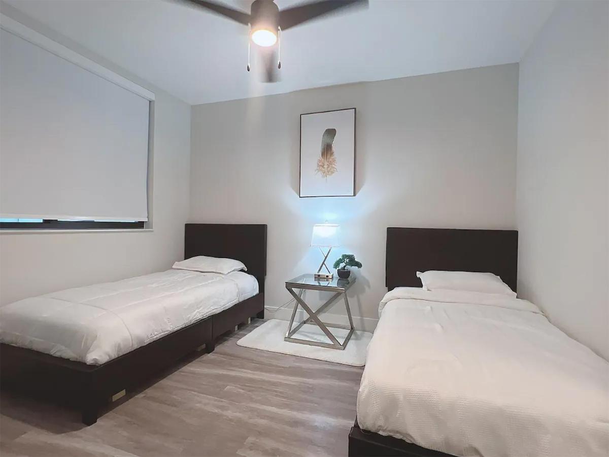וסט פאלם ביץ' Lux Property Great For 1 To 8 Guests-Family Trip ,5Beds 2Rooms Staycation With Gym And Ev, Proximity To Downtown And Beaches מראה חיצוני תמונה